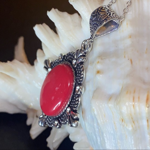 Sale* Italian Coral vintage handcrafted pendant - Picture 5 of 7